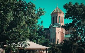 Отель Hotisi